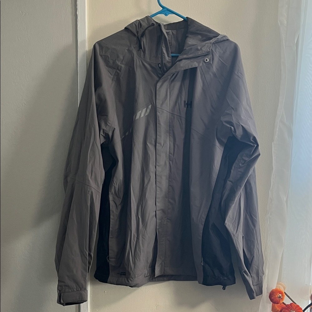 Helly Hansen Men's Gray Hooded Raincoat